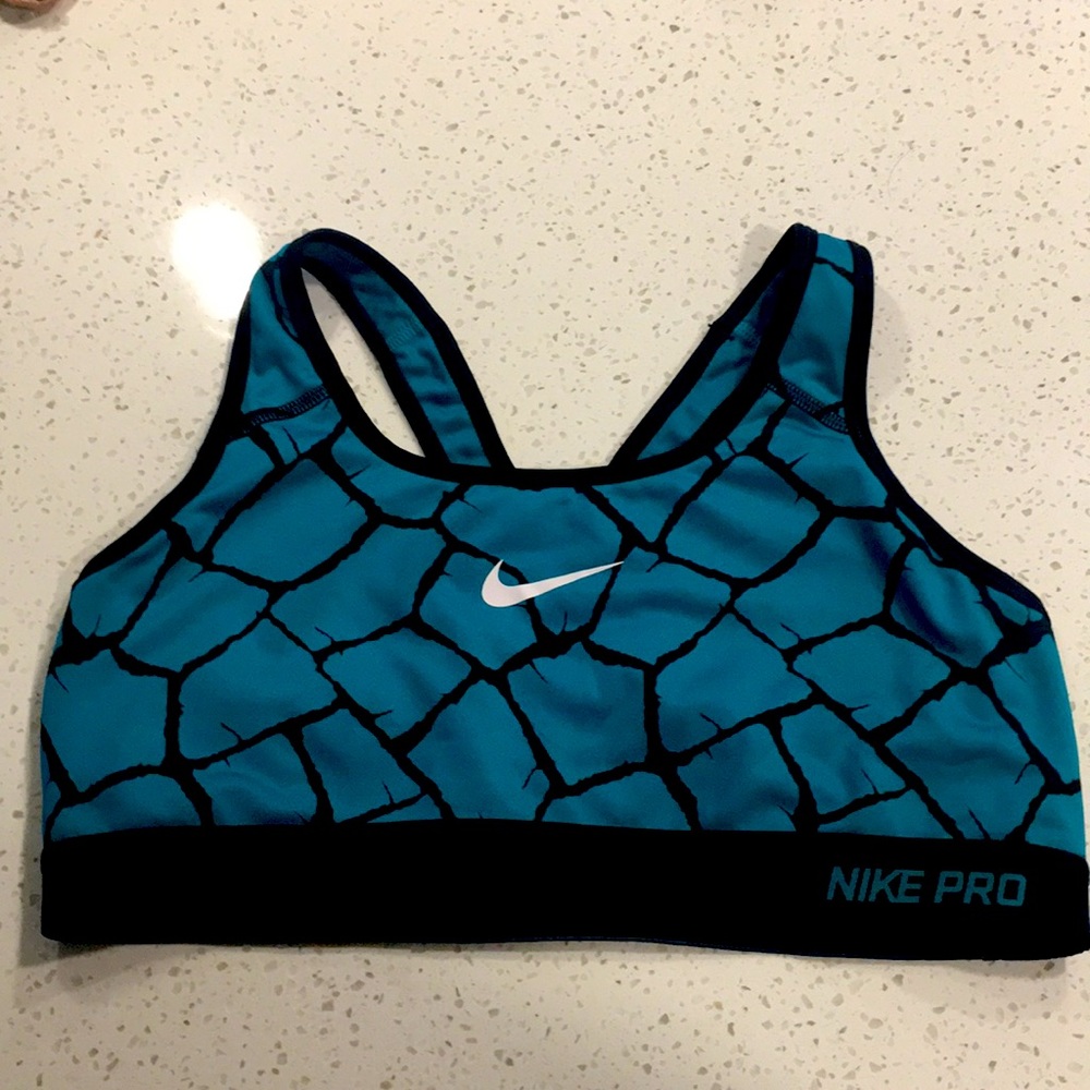Nike Pro Sports Bra